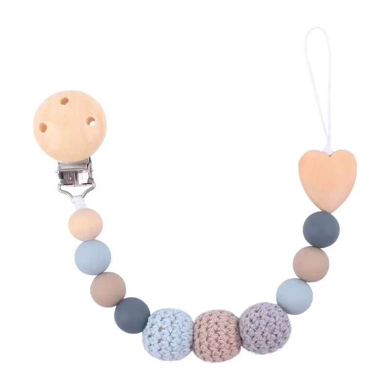 1-2Pcs New Baby Pacifier Clips Teethers Bracelet Babies Chain Cute Big Crochet Color Wool Ball Newborn Dummy Nipples Holder Clip